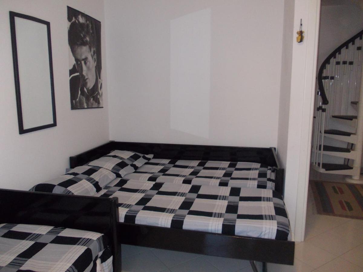 Apartamento Modern Close To The - - Sarda *